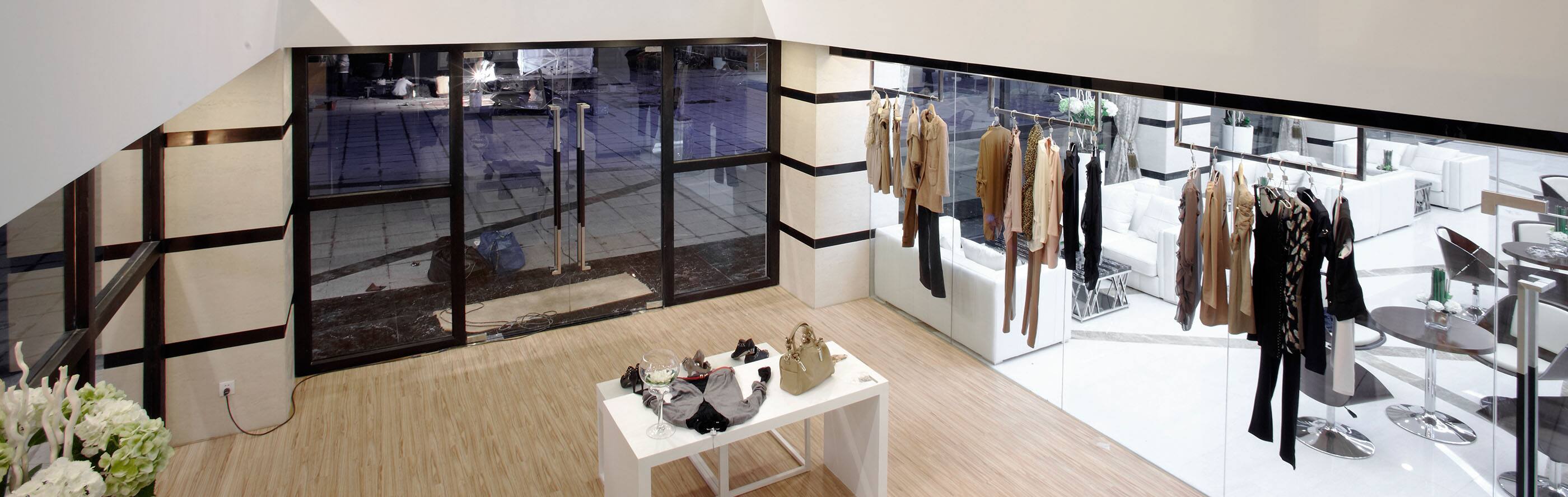 clothing store in a mall